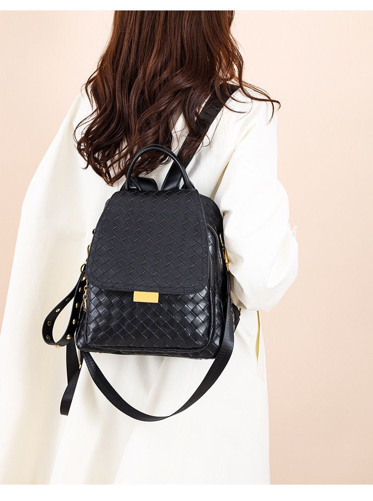 Daina Bagpack