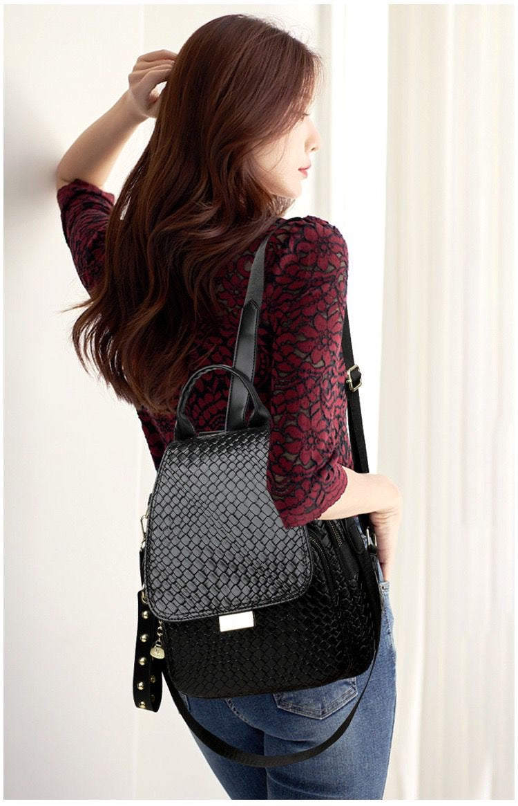Daina Bagpack